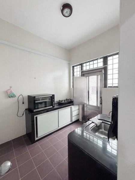 Taman Kempas Utama - 3