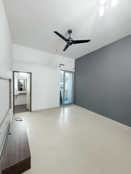 Taman Kempas Utama - 5