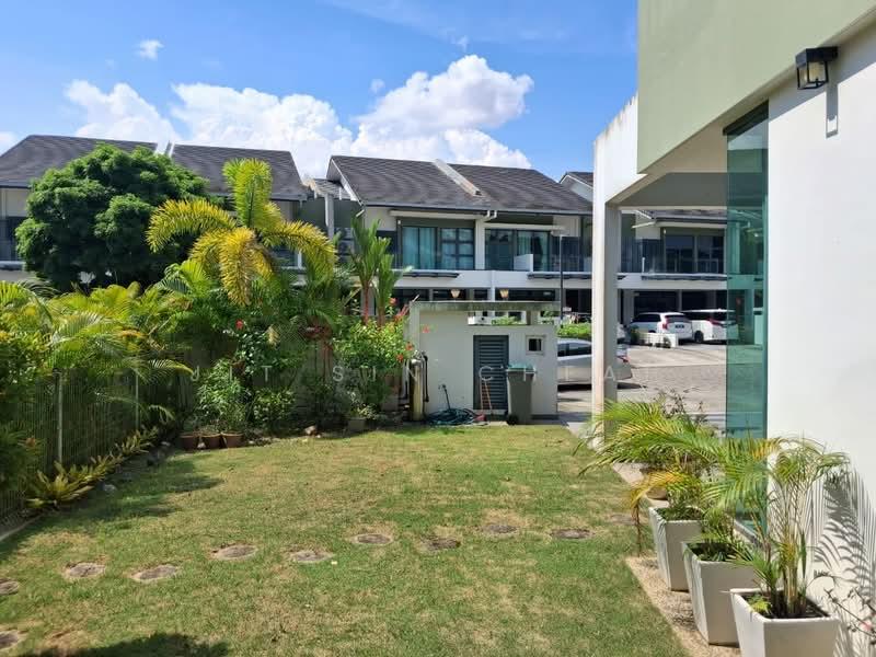 Estuari Gardens - 2