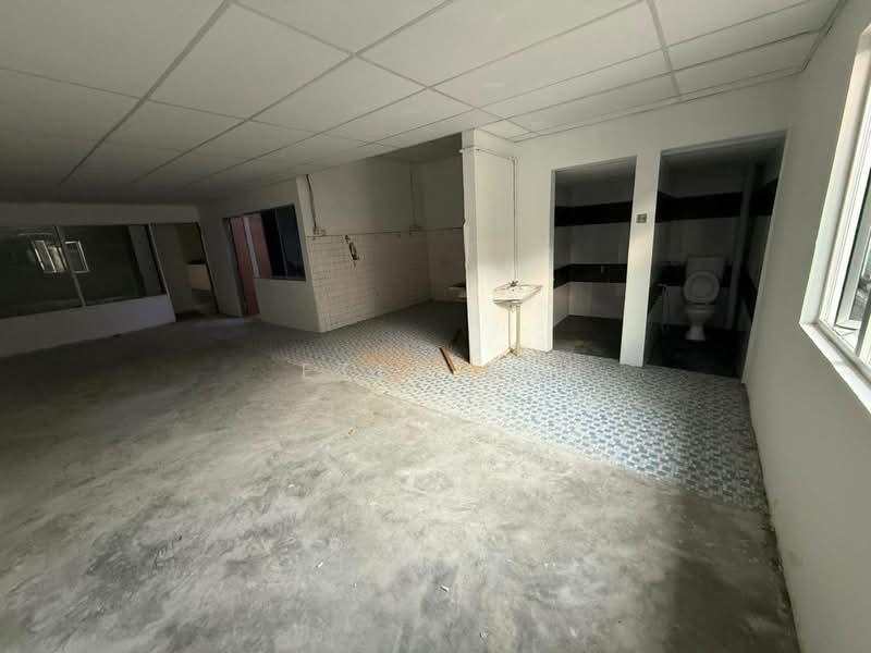 Taman Tasek 2 Storey Shoplot - 4