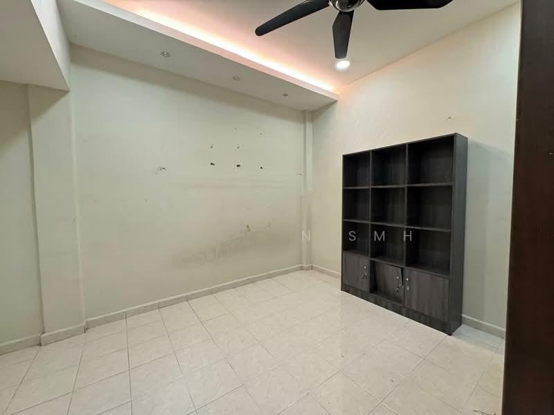 Mutiara Condominium - 2