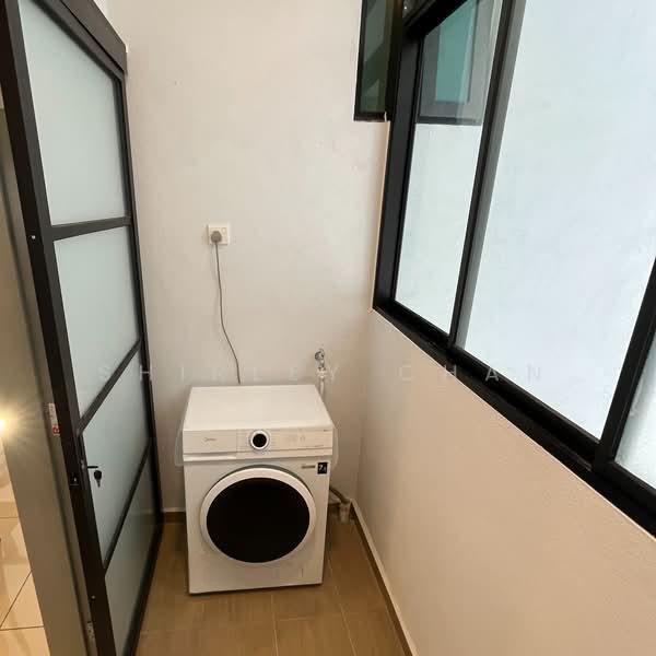 B11 Parkland Residence - 5