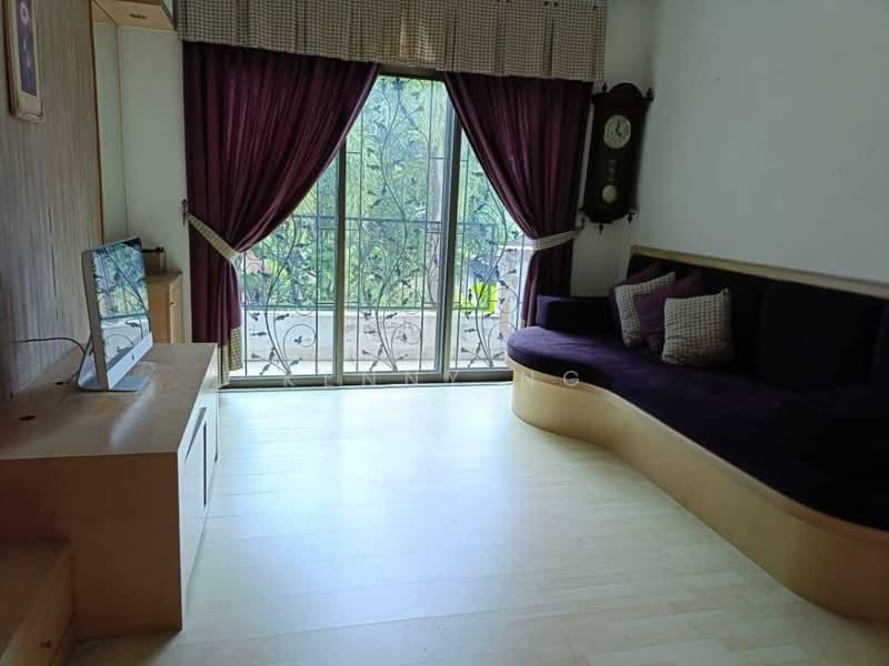 Taman Austin Perdana - 5