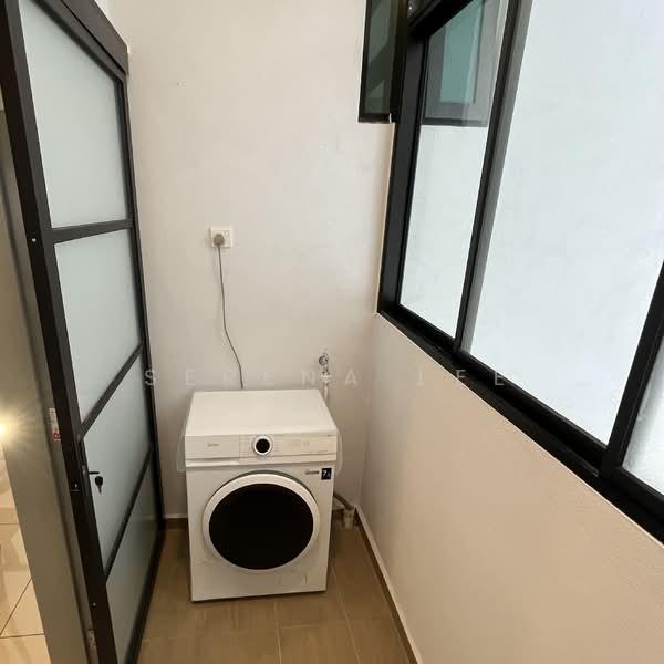 B11 Parkland Residence - 5