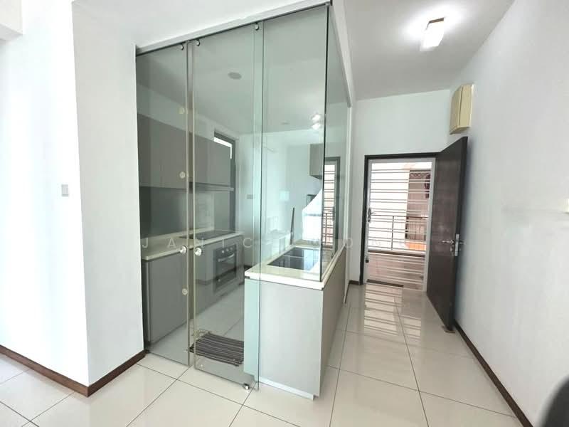 Crescent Bay Suites (Teluk Bayu) - 4