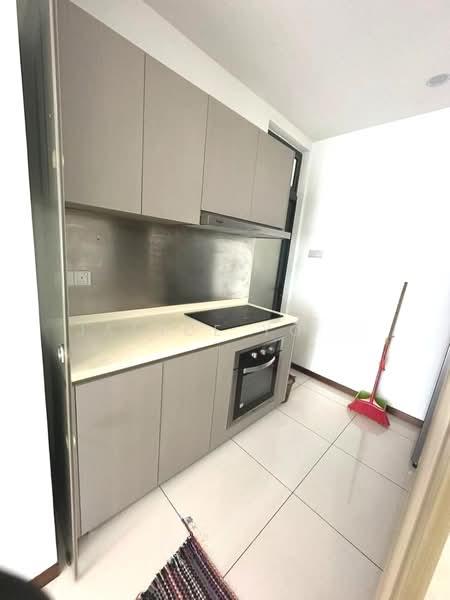 Crescent Bay Suites (Teluk Bayu) - 5