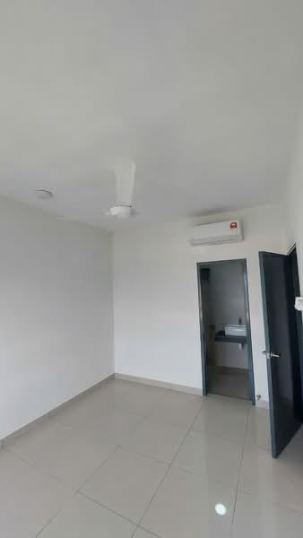KR7 Residences - 3