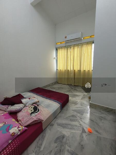 Taman Bukit Serdang Seksyen 5 - 3