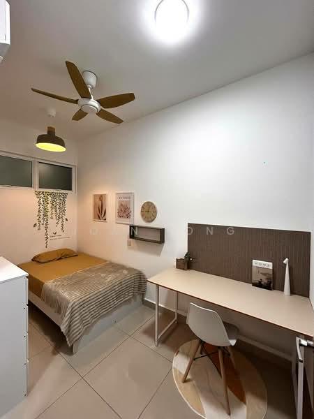 TRELLIS RESIDENCES - 5