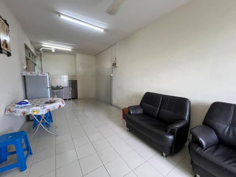 Lake View Suites - 2