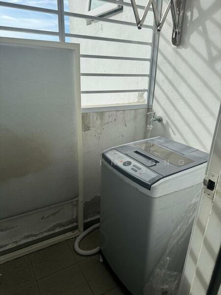 Seasons Amara Larkin - 3