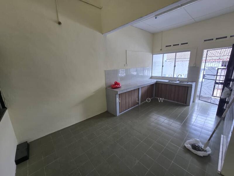 Taman Johor Jaya - 1