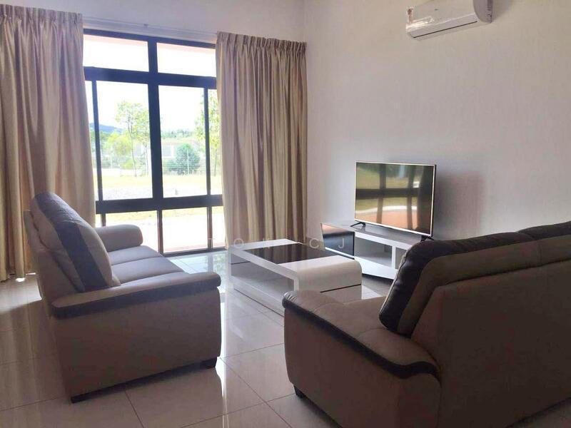 The Canal Garden North, Horizon Hills - 4