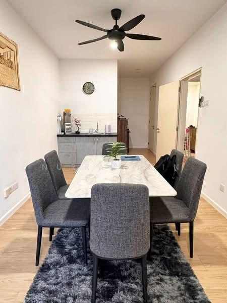 Lakefront Residence - 3