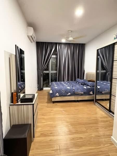 Lakefront Residence - 5