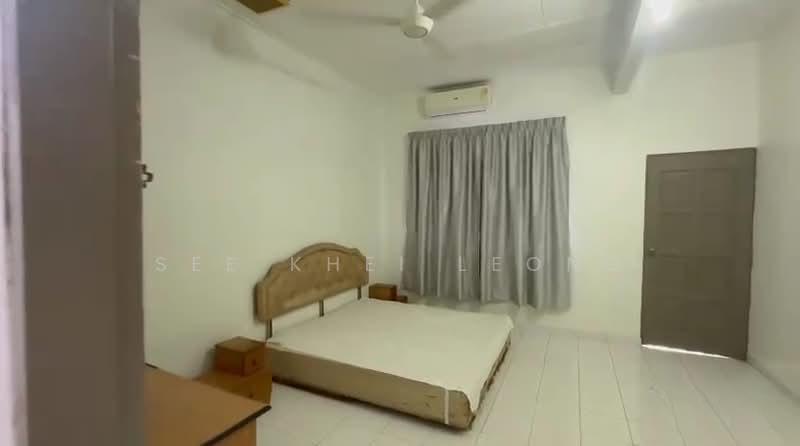 Taman Saujana - 5