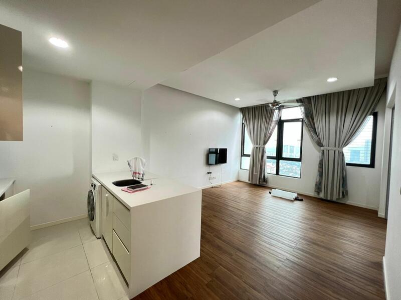 Tropicana Avenue - 1