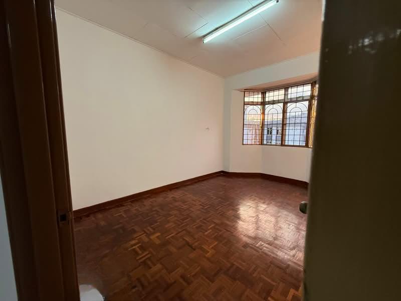 Subang Perdana Goodyear Court 10 - 5