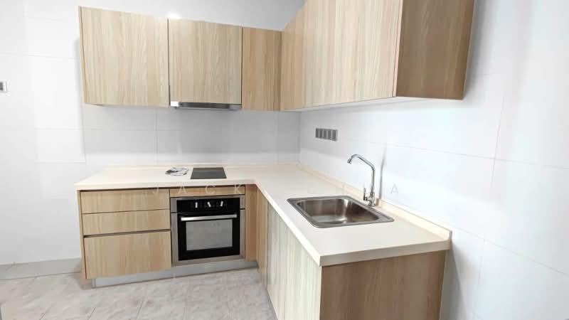 Paragon Suites @ CIQ - 3