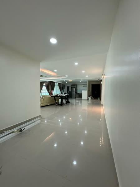 The Uban Residence - 3