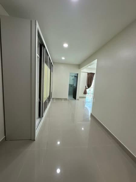 The Uban Residence - 4