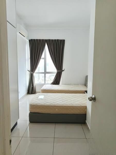 Pinnacle Tower - 5