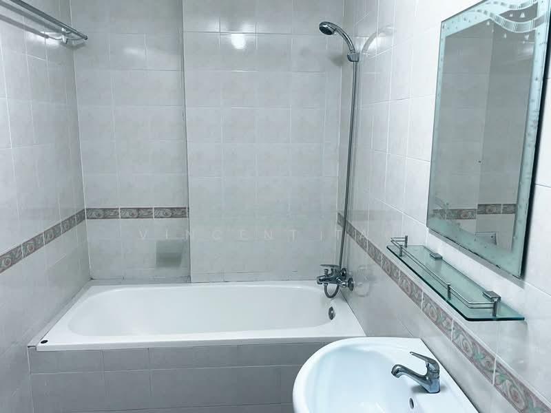 Putra Place Condominium - 5