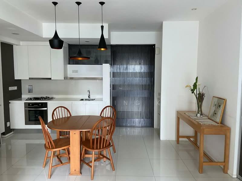 Hampshire Place - 3