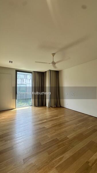 The Edge of U-Thant - 4