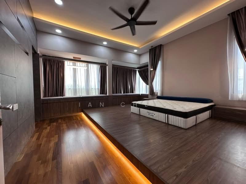 Nusa Idaman Twin Villas II Phase 7D2 - 4