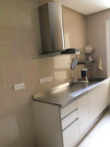 Quayside Seafront Resort Condominiums - 5