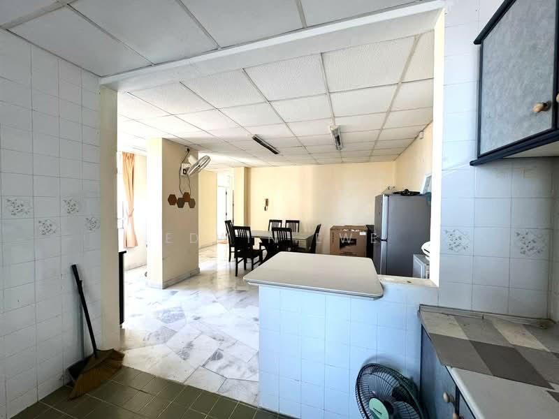 Leisure Bay Condominium - 2