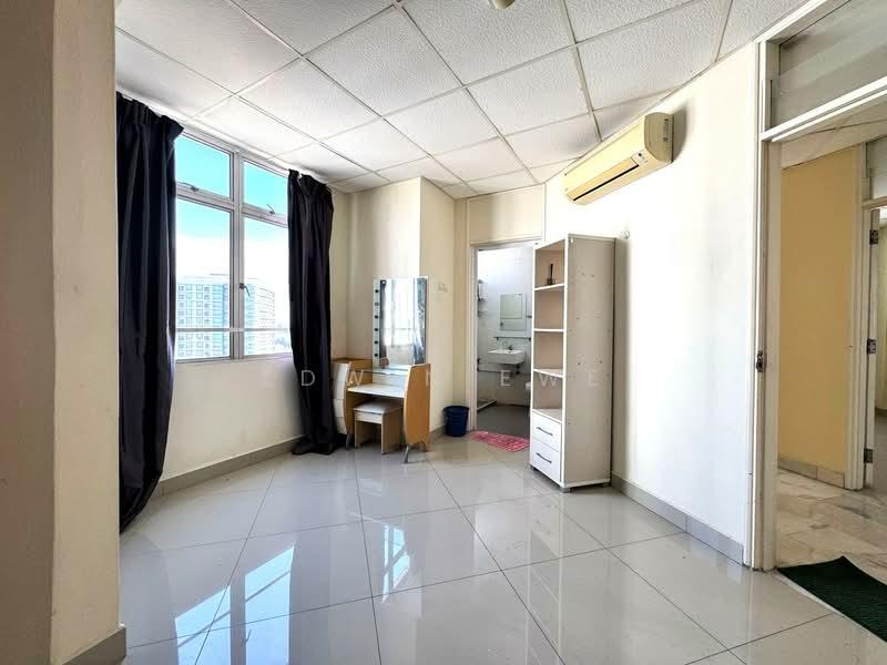 Leisure Bay Condominium - 4