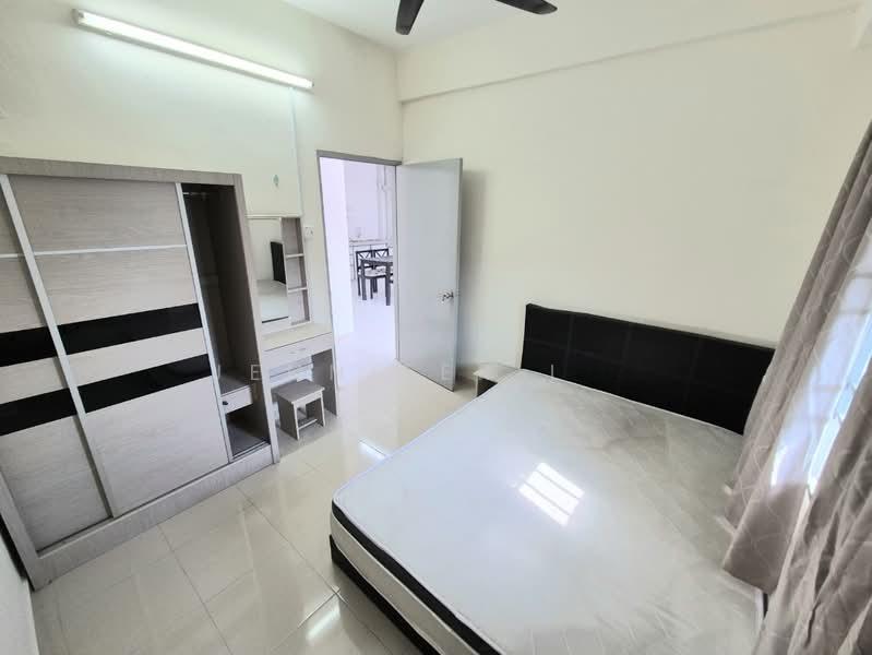 Vista Condominium - 2