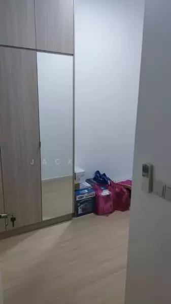 Lakeville Residence - 5