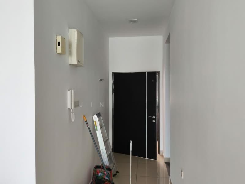 M Condominium @ Larkin - 5