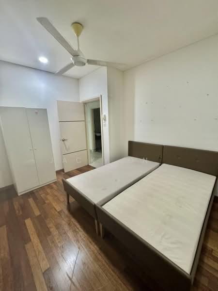 One Medini - 5