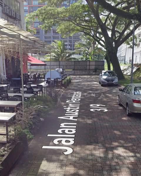 Taman Mount Austin - 5