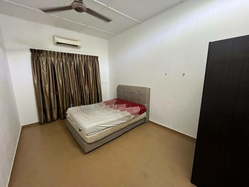 Taman Johor Jaya - 3