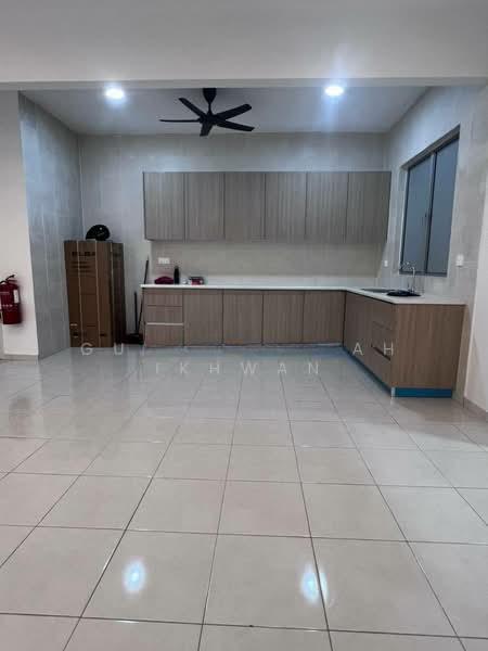Residensi Adelia 3 - 4