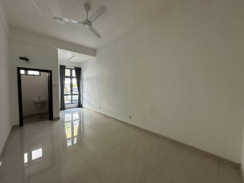Sungai Ara Triple Storey Terrace - 4