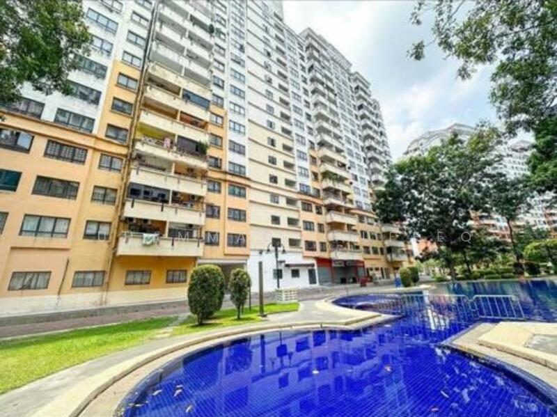 Vista Millennium Condominium - 1