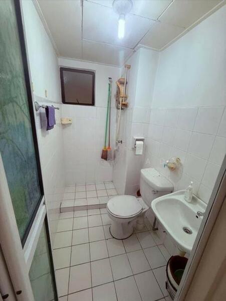 Vista Millennium Condominium - 5