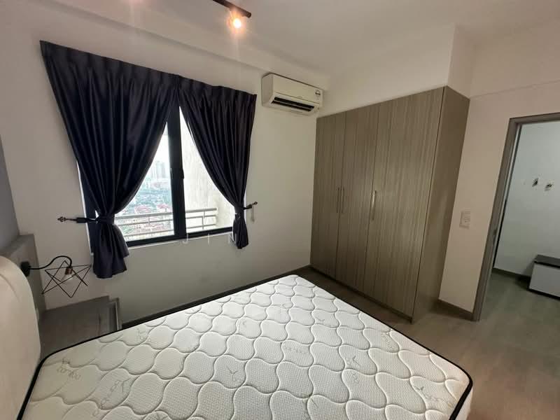 Residences @ 1 Tebrau - 4