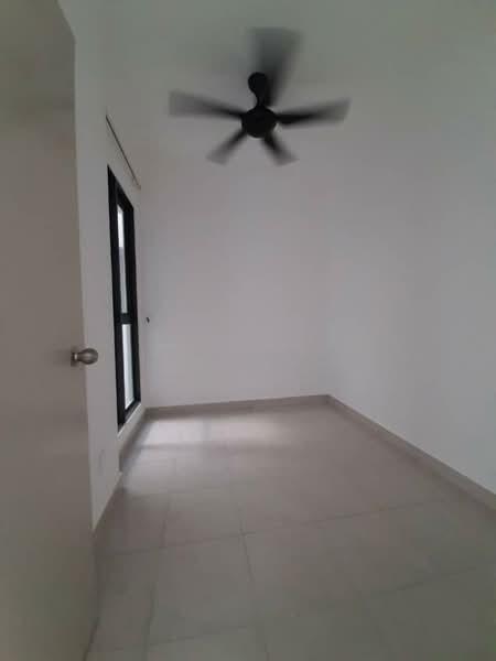 Sky Awani Residensi 2 - 5