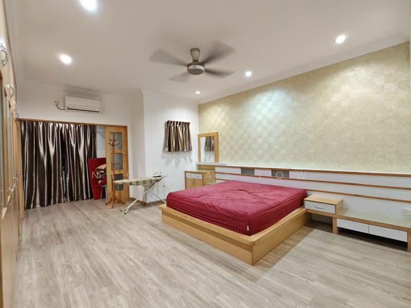 Permas Jaya Double Storey Terrace - 3
