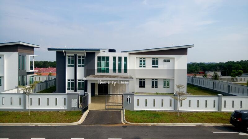 Desaru Utama Marinea 2 - 1