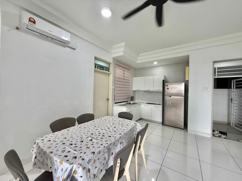 The Platino Serviced Apartment - 4