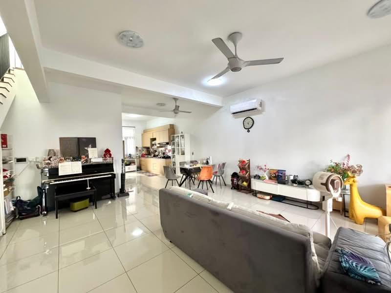 Sunway citrine lakehomes - 2