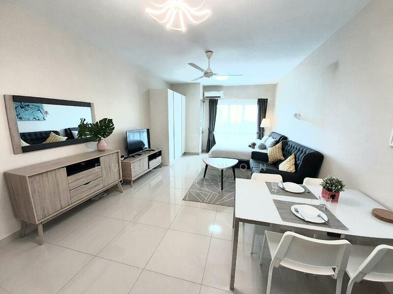 Equine Residence - 1